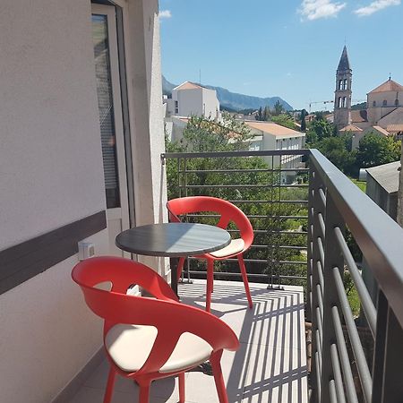 Palladium II City Center Apartments Makarska Bagian luar foto