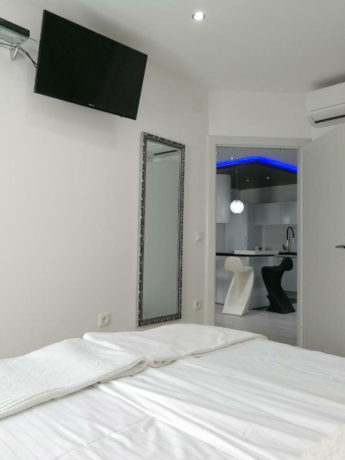 Palladium II City Center Apartments Makarska Bagian luar foto