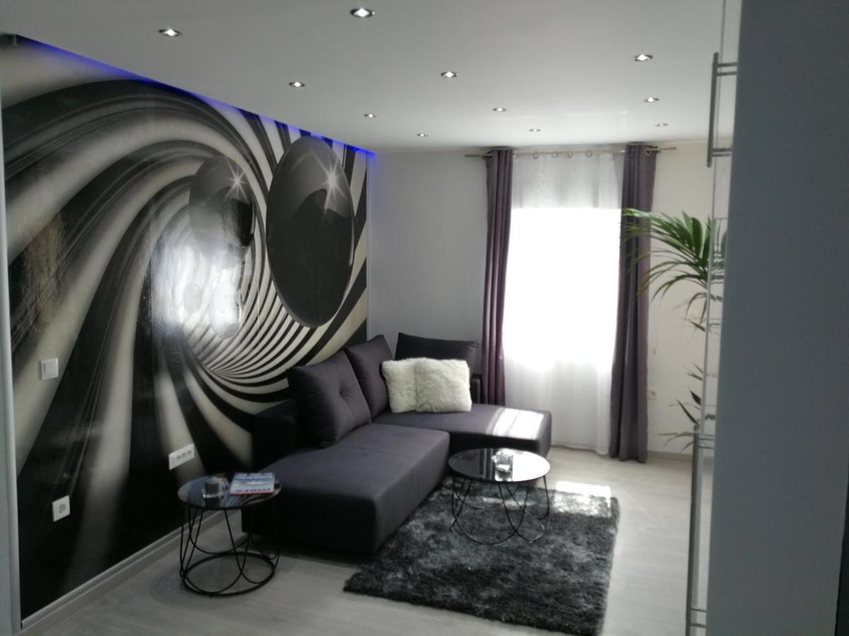 Palladium II City Center Apartments Makarska Bagian luar foto
